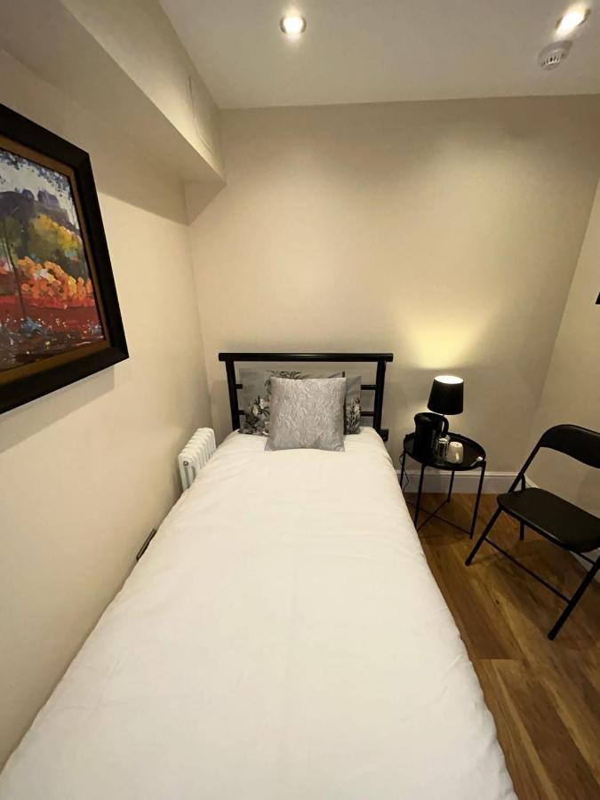 Cosy Single Room Edimburgo Exterior foto